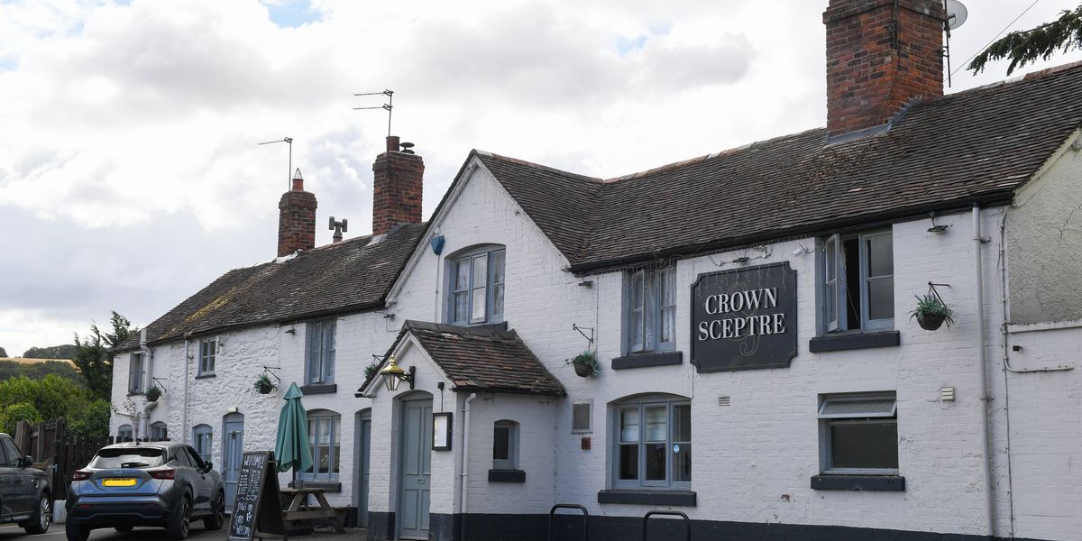 Crown & Sceptre