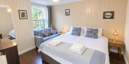Wheatsheaf Hotel