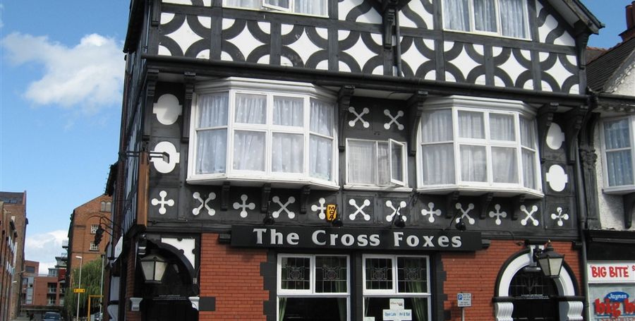 Cross Foxes