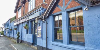 Crown & Anchor