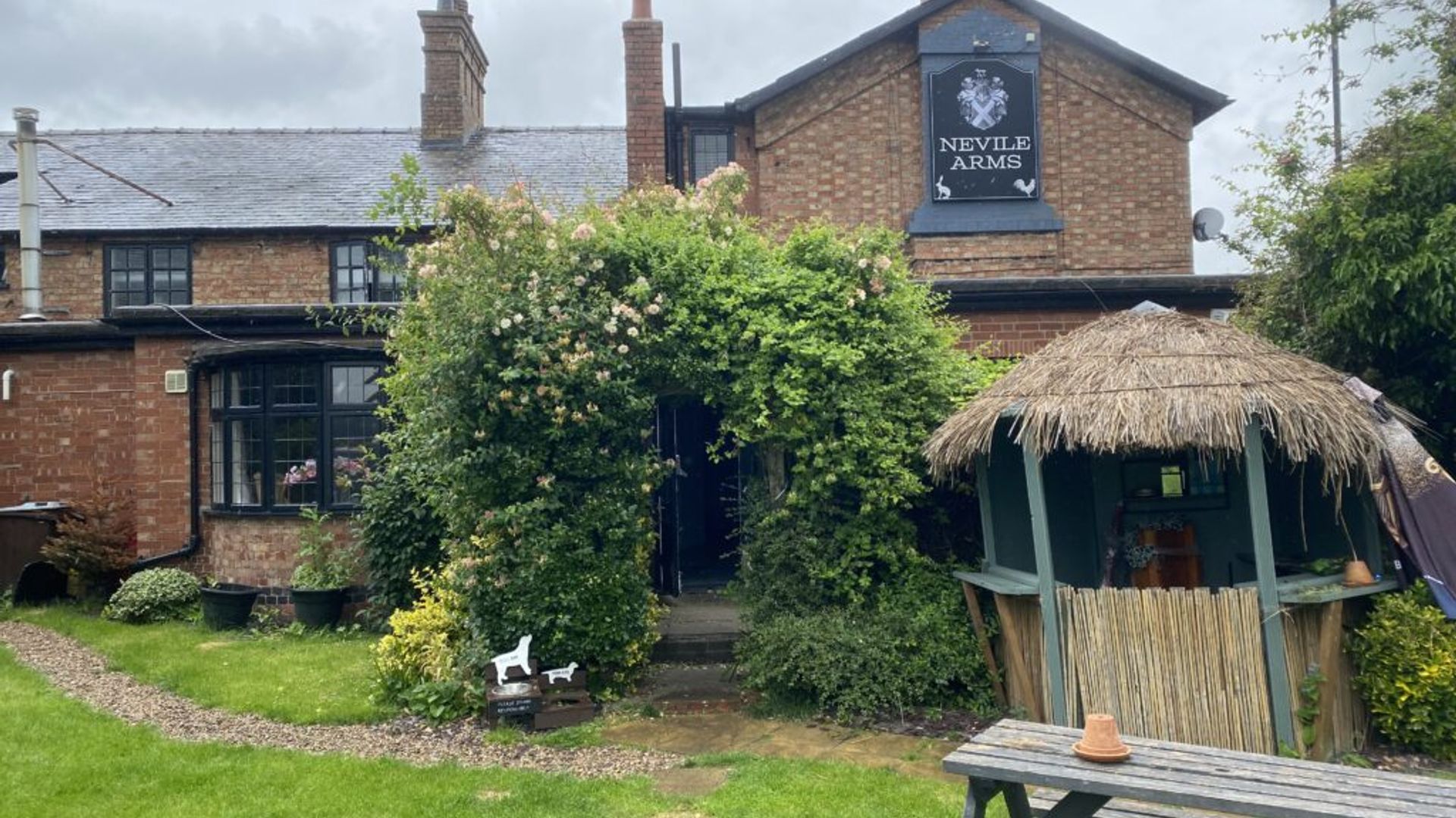 Nevile Arms