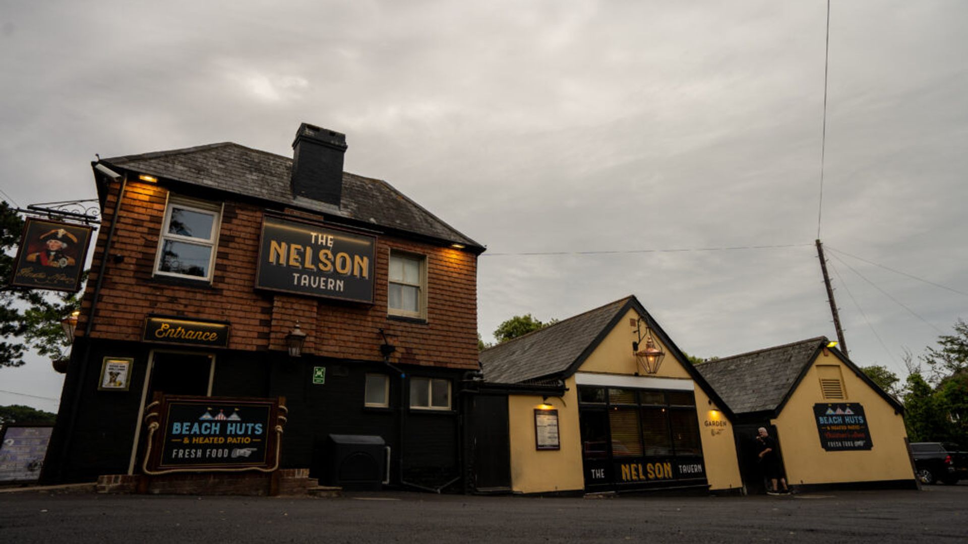 Nelson Tavern