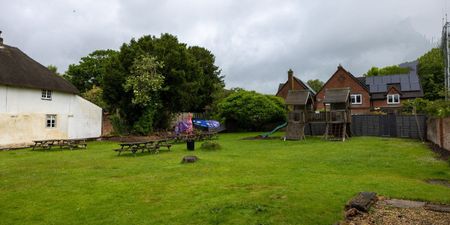 Coach & Horses