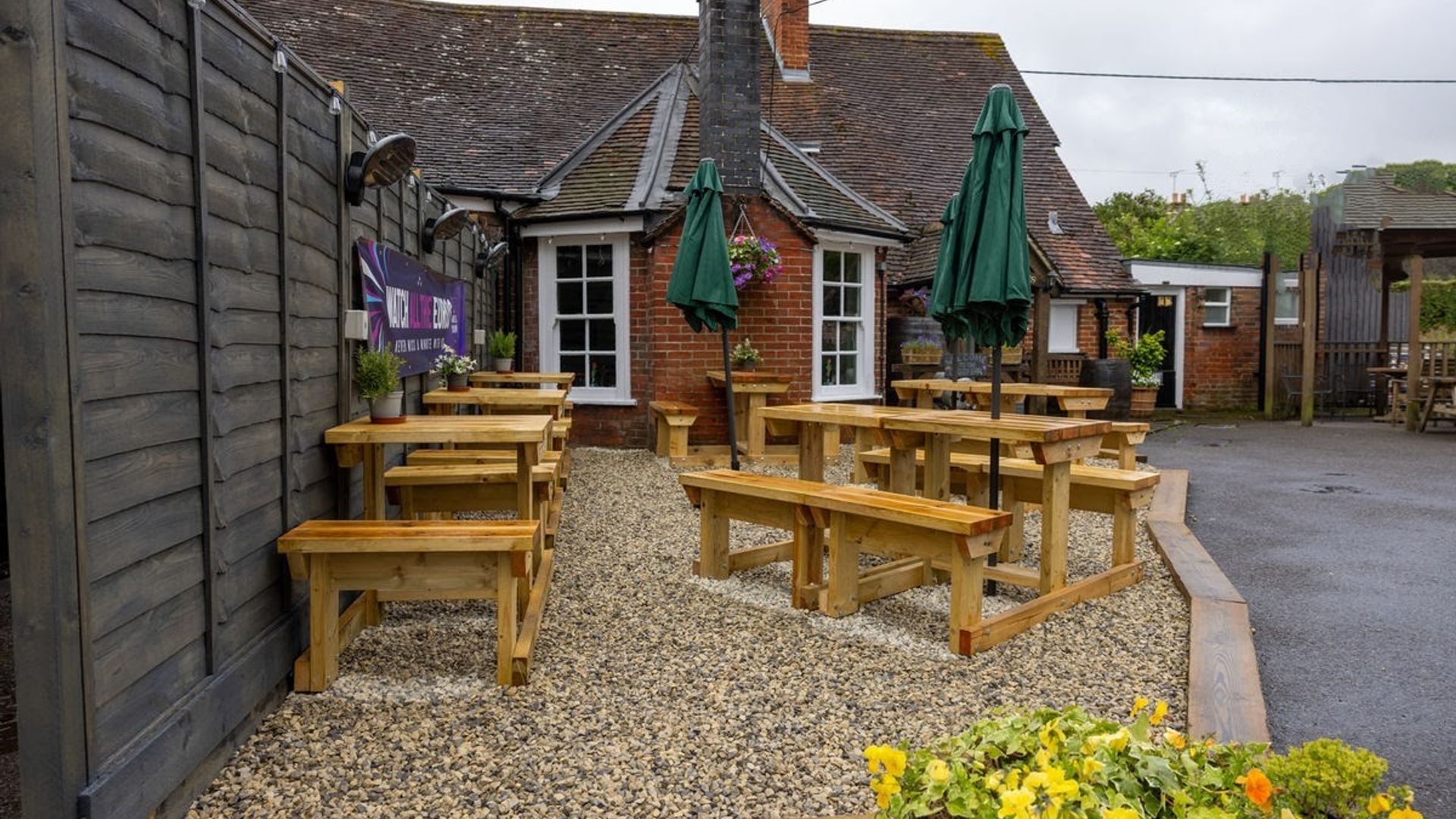 Coach & Horses