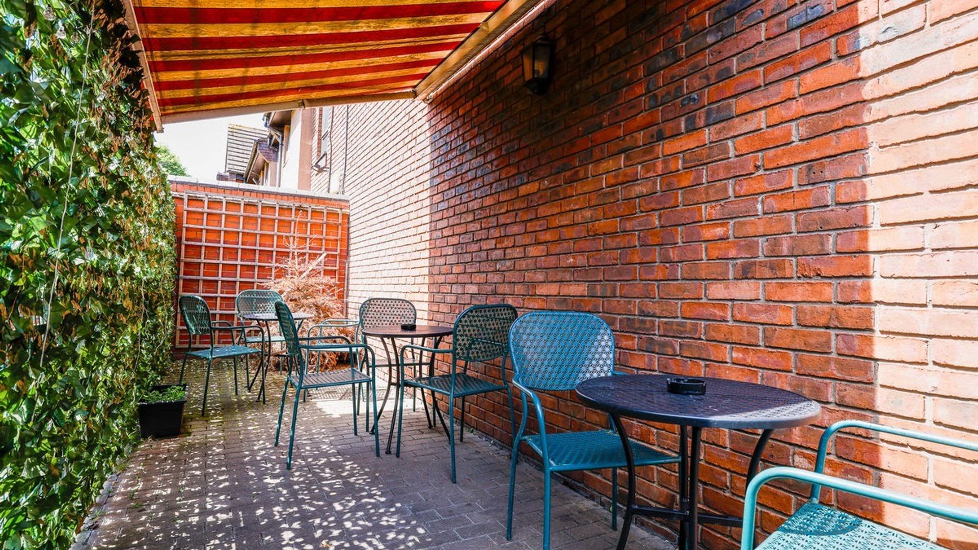 Town Wall Tavern