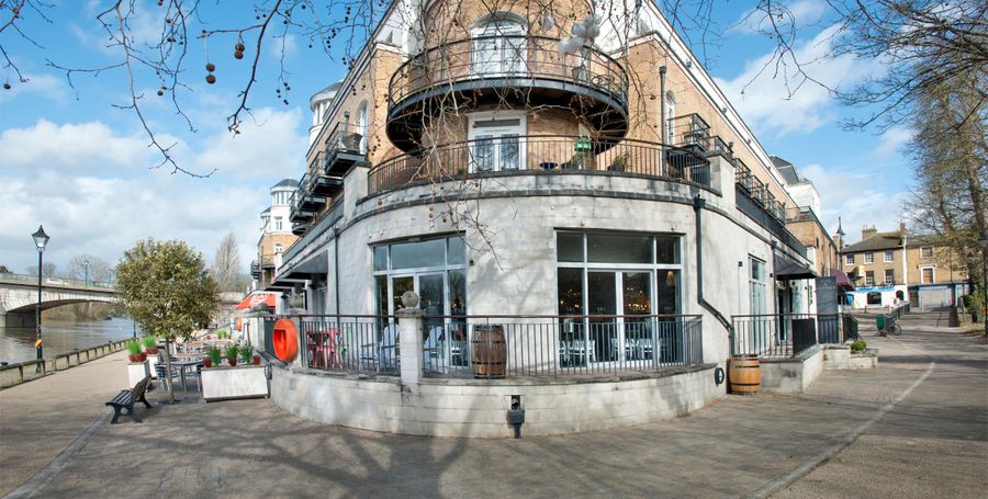 Slug & Lettuce