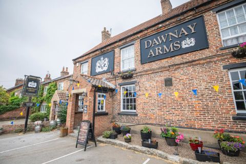 Dawnay Arms