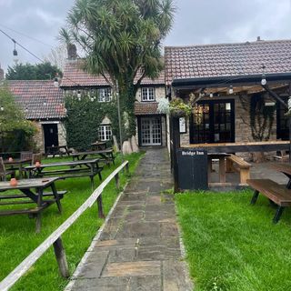 Bridge Inn