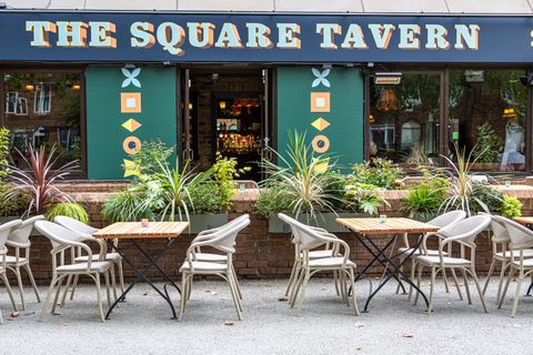 Square Tavern