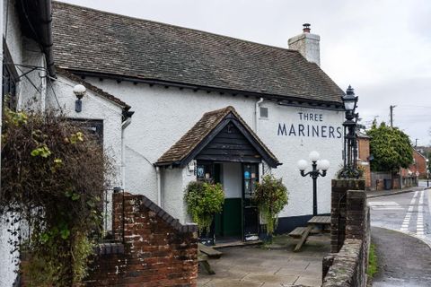 Three Mariners