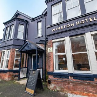 Winston Hotel