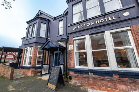 Winston Hotel