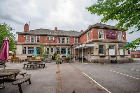 Magnet Hotel