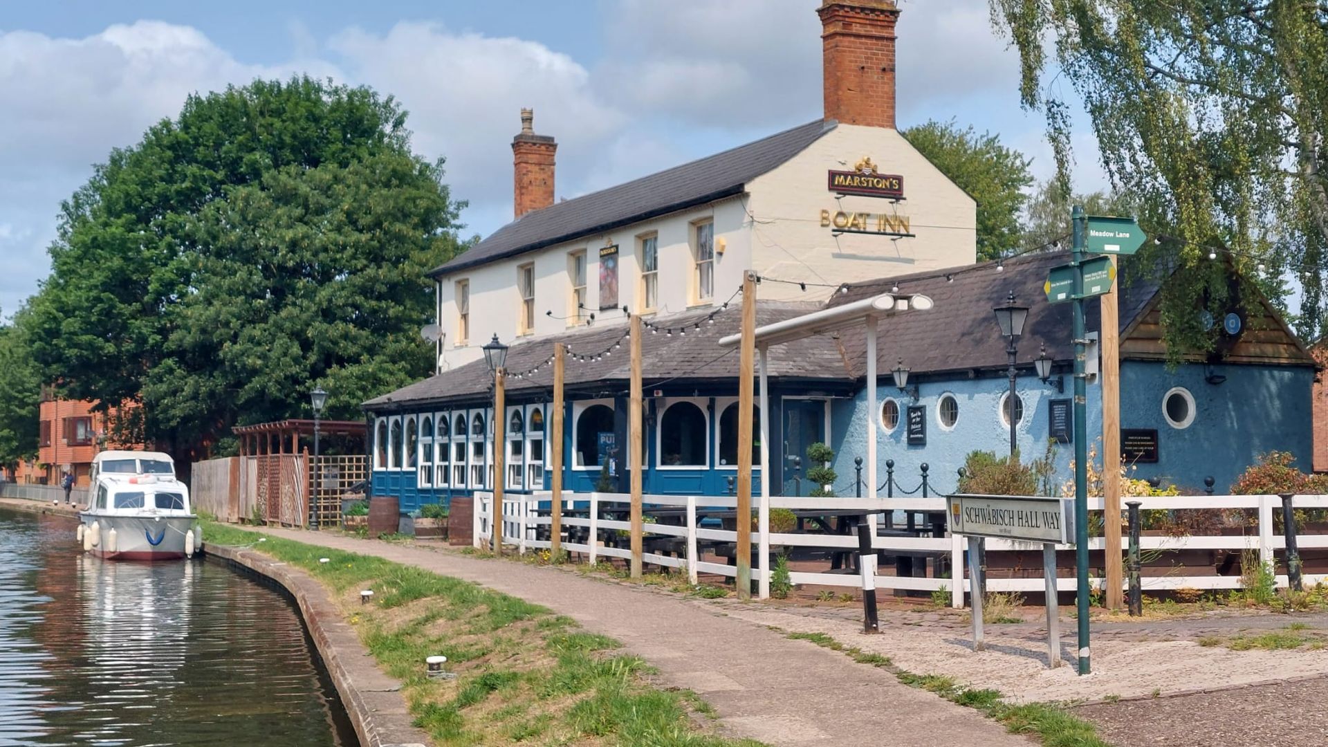 Boat Inn