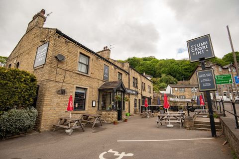 Stump Cross Inn