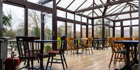 Fox & Hounds