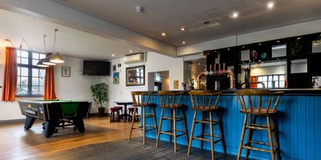 Fox & Hounds