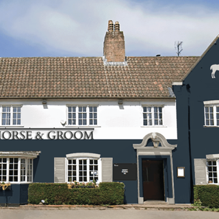 Horse & Groom