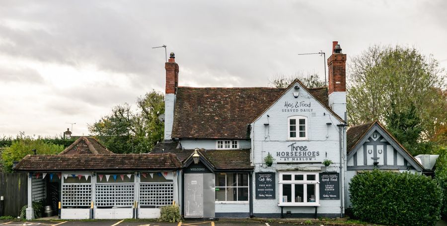 Three Horseshoes