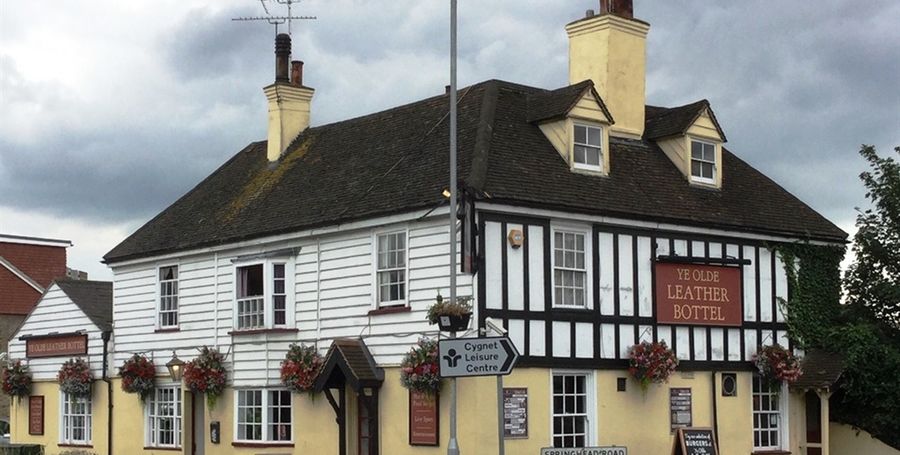 Ye Olde Leather Bottle