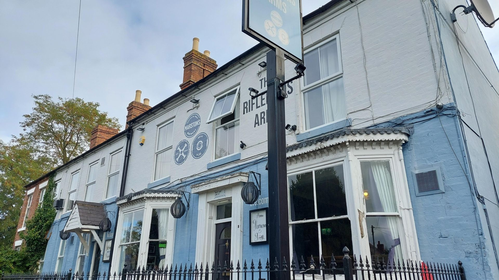 Riflemans Arms