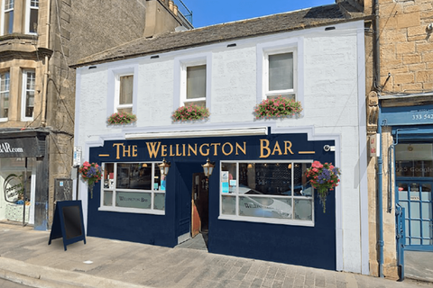 Wellington Bar