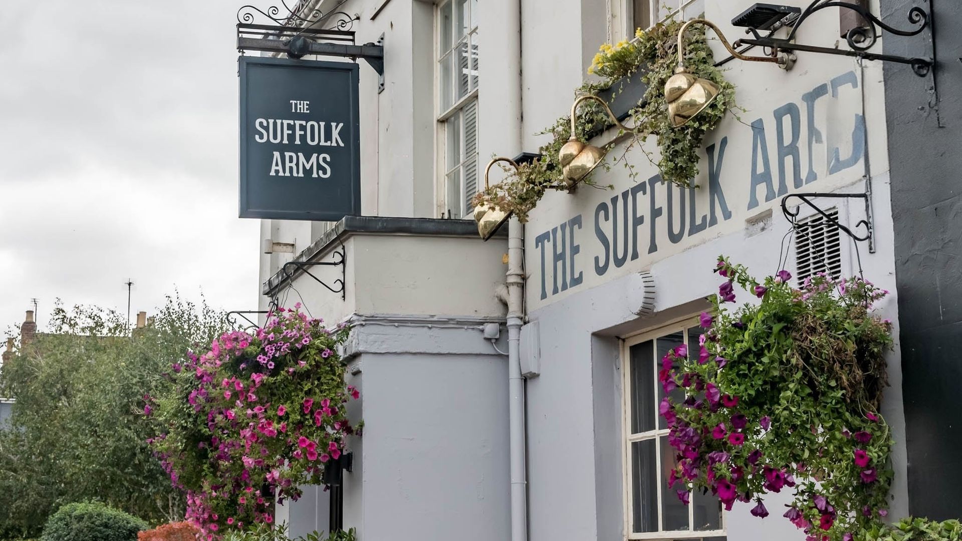 Suffolk Arms