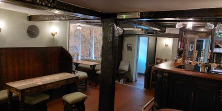 Three Horseshoes