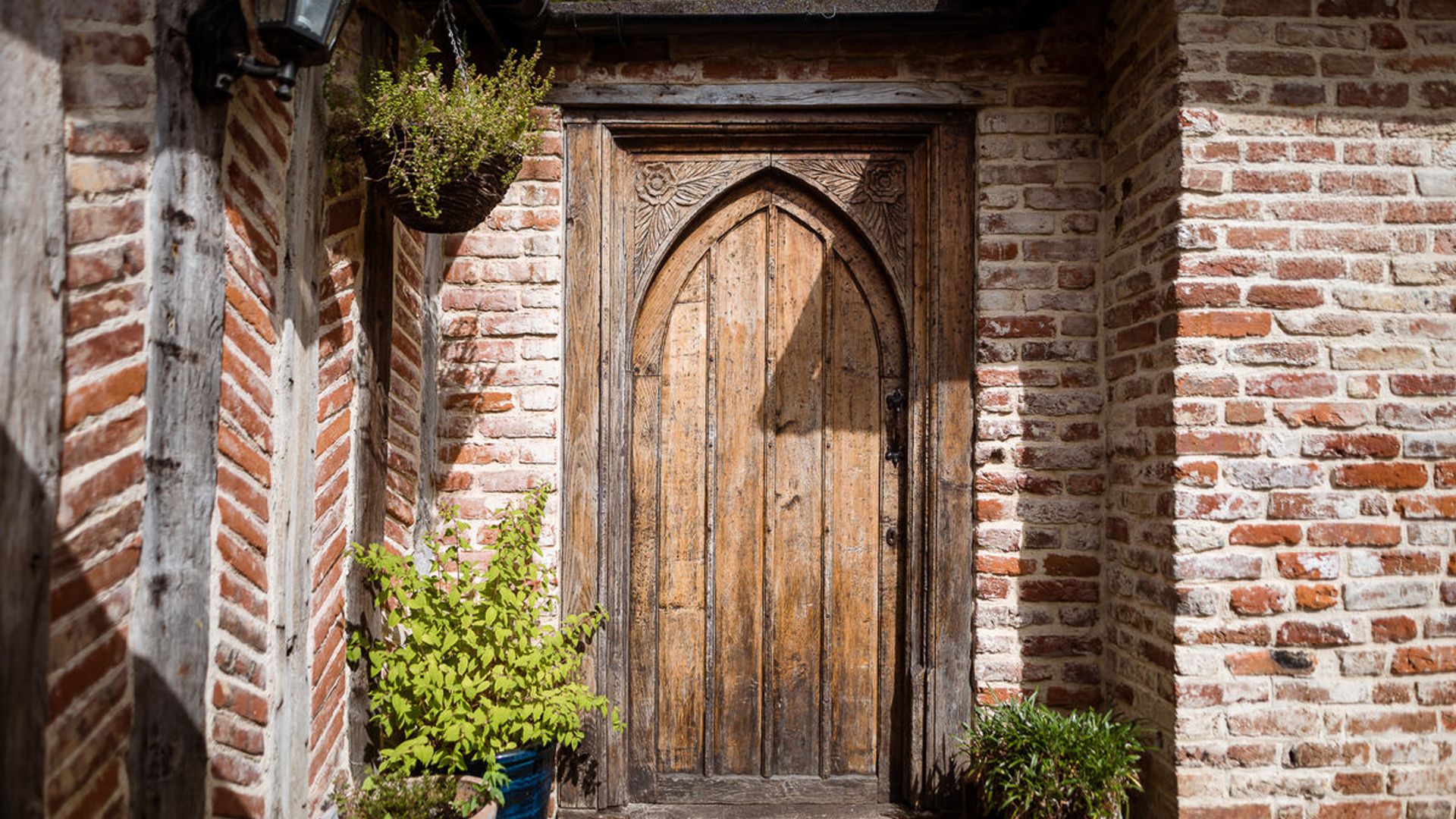 Ye Olde Yew Tree Inn