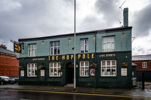 Hop Pole