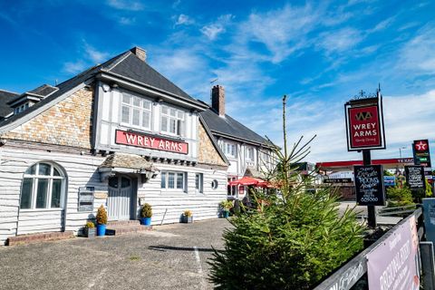 Wrey Arms