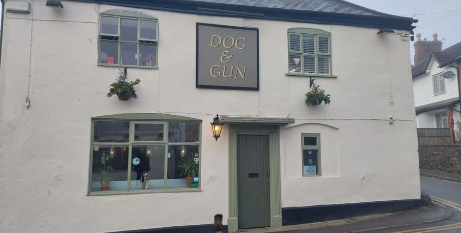 Dog & Gun