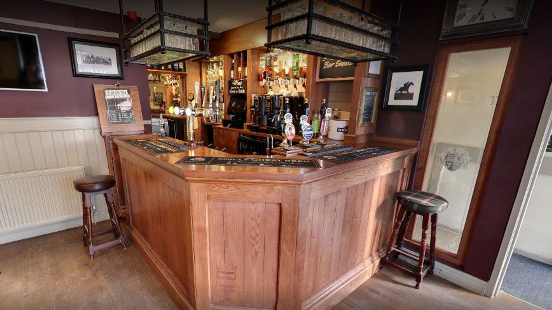 Royal Standard Hotel