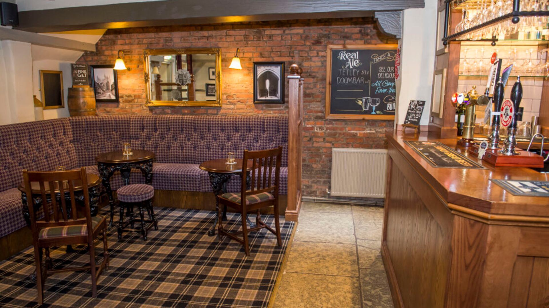 Royal Standard Hotel