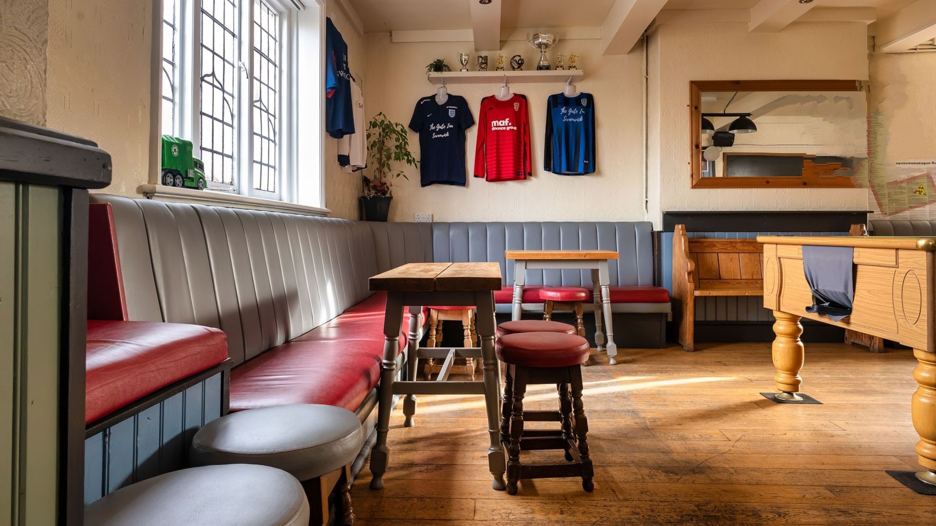 Gate Inn