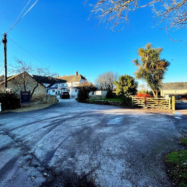 Elm Tree Inn