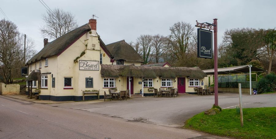 Bowd Inn