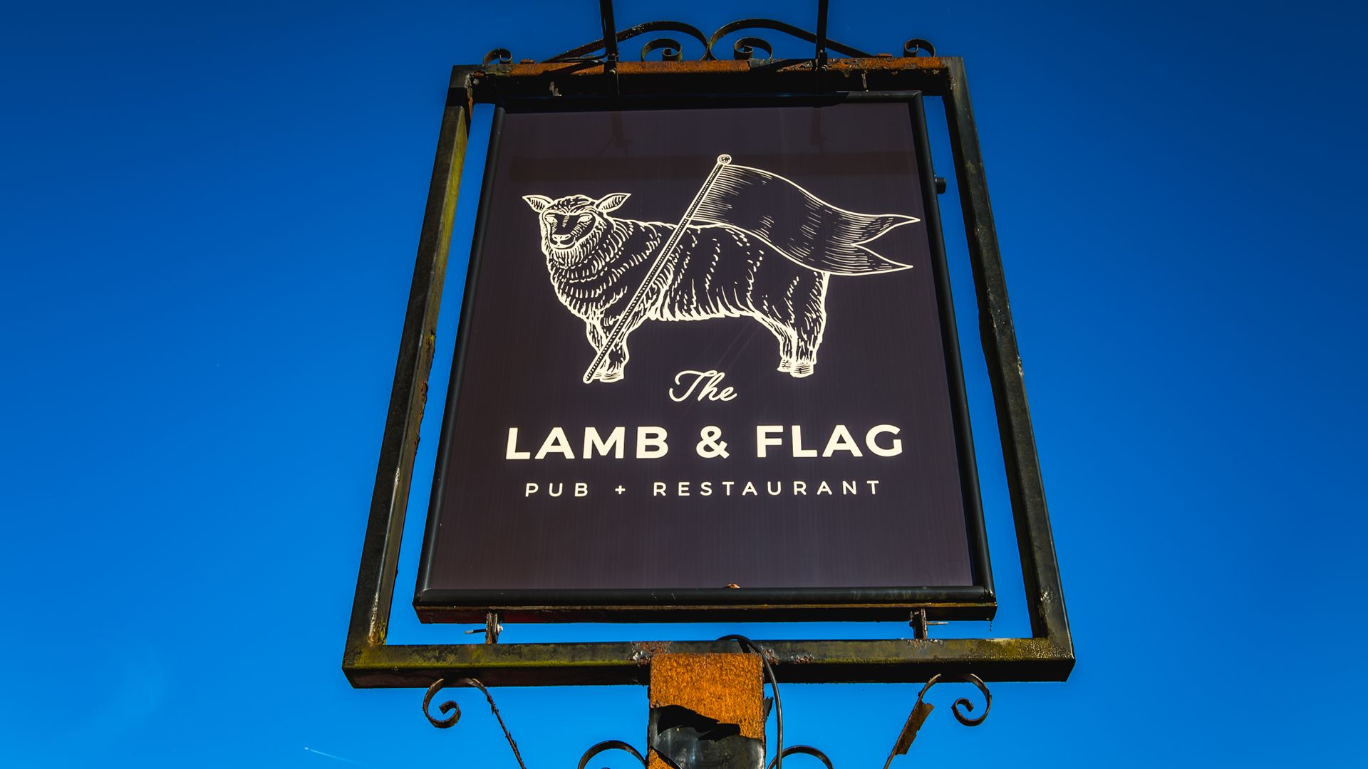 Lamb & Flag Hotel