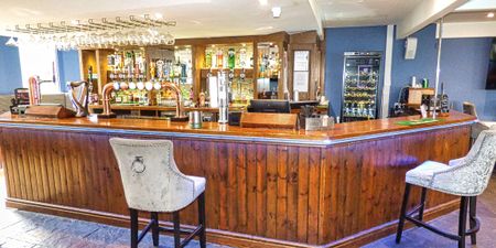 Edwards Bar & Grill