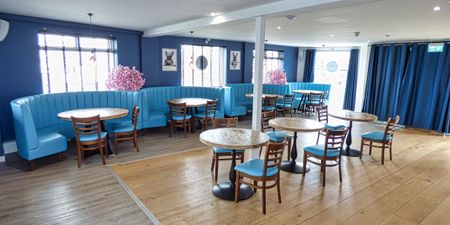 Edwards Bar & Grill