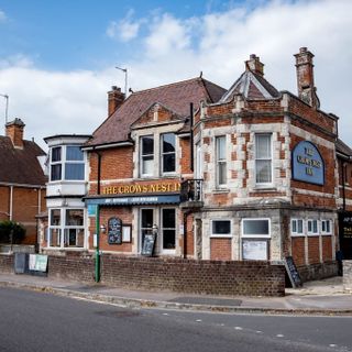 Crows Nest