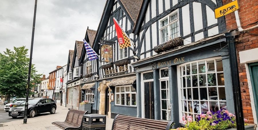 Royal Oak Inn