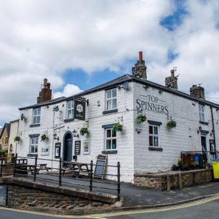Spinners Arms Hotel