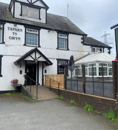 Tafarn Ty Gwyn