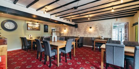 Three Horseshoes