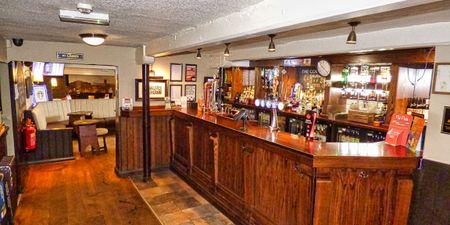 Commercial Inn