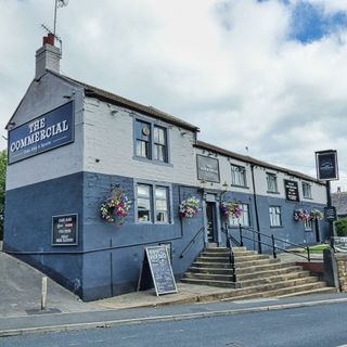Commercial Inn