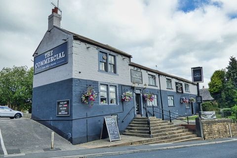 Commercial Inn