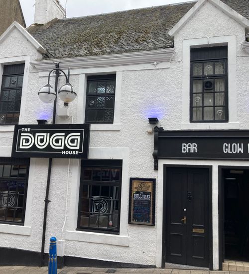 Dugg House