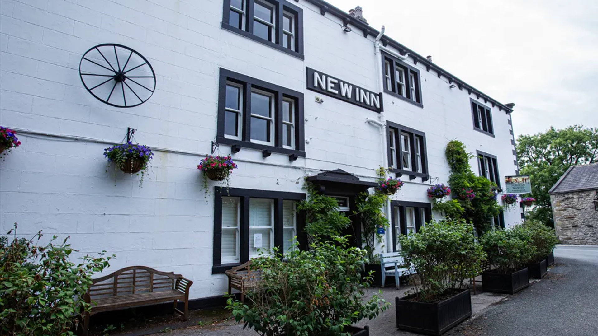 New Inn Hotel